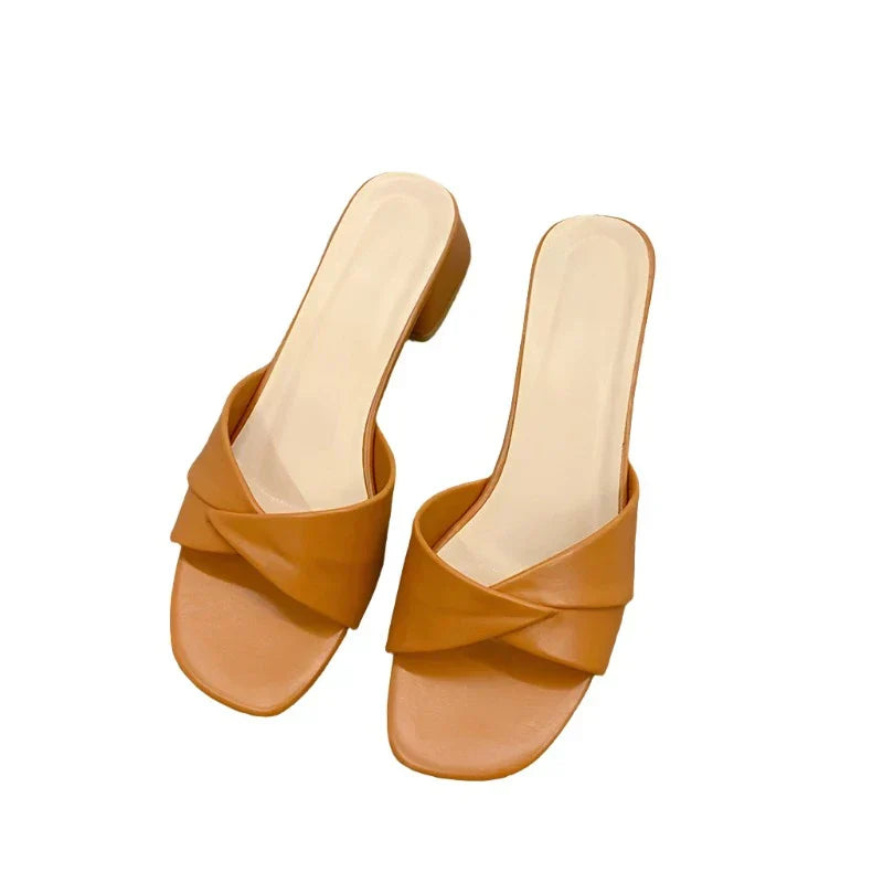 Lucia Confort – Sandales Élégantes à Petit Talon