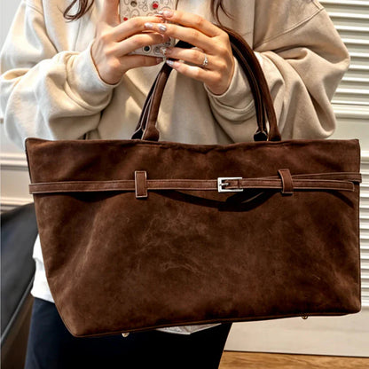 Marina Velours – Grand Cabas en Suédine Élégante